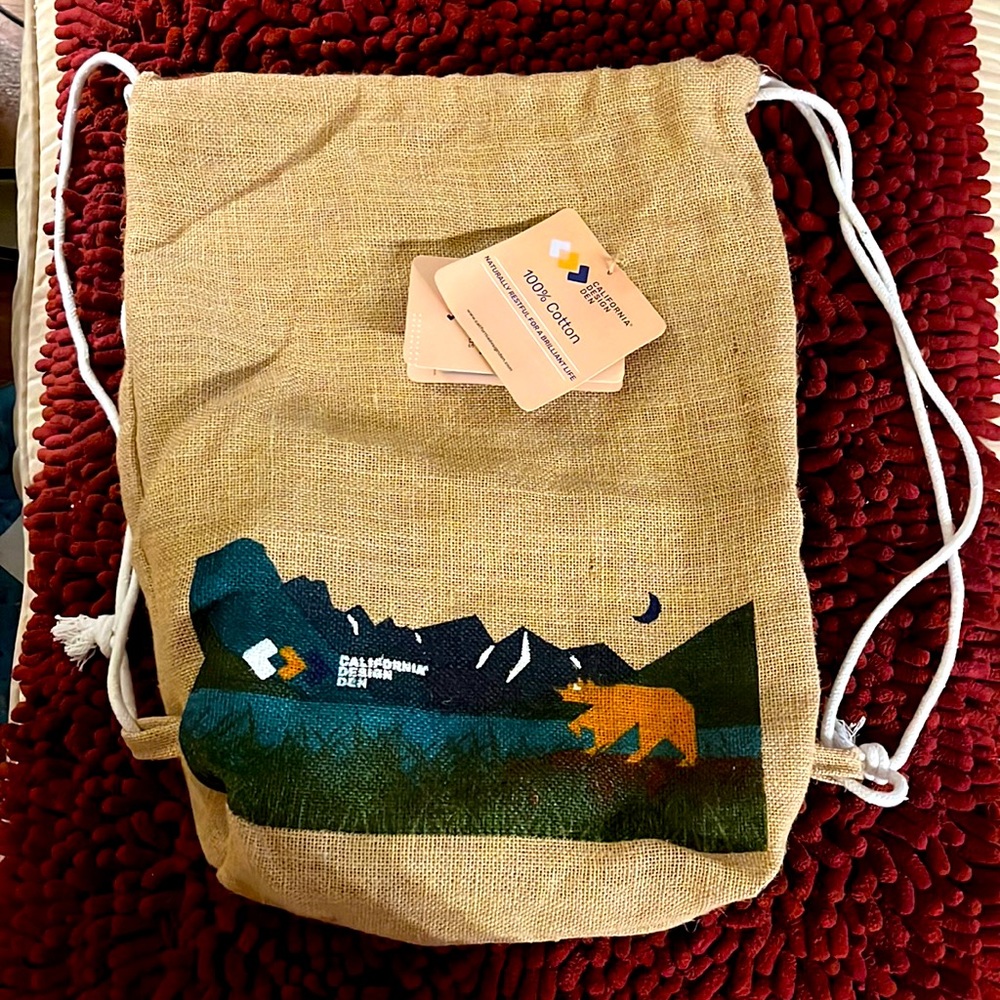 New California Design Den Burlap Cotton Drawstring Graphic Backpack